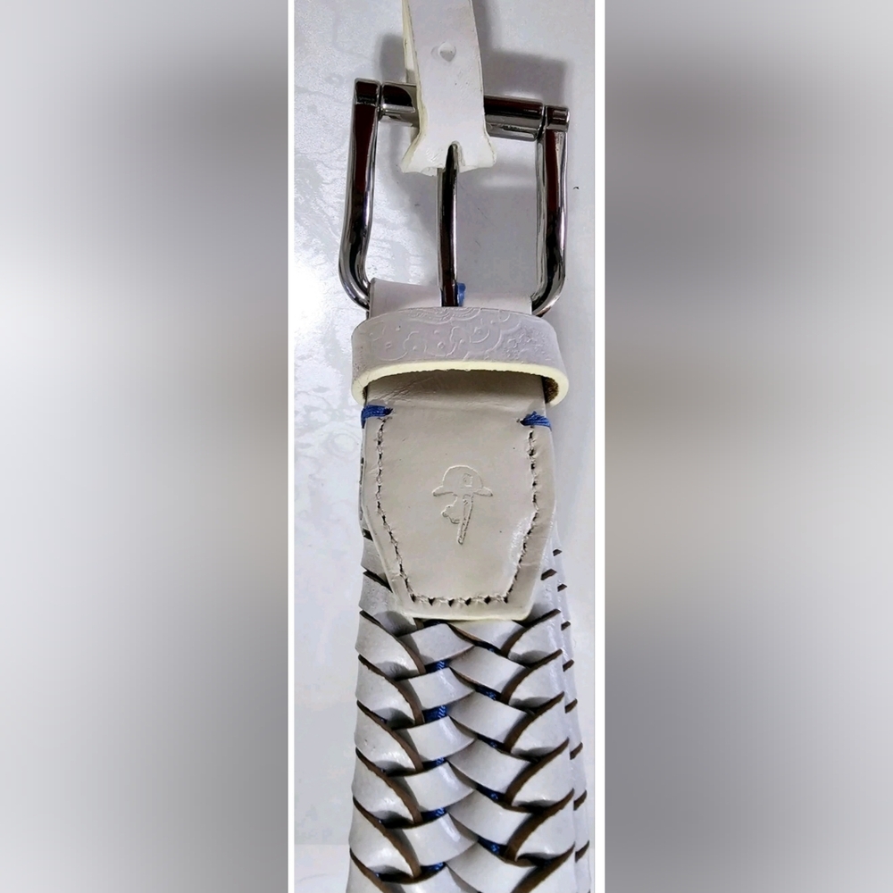 ROBERT GRAHAM BELT SIZE 38 NEW WITH TAGS GENUINE LEATHER. - Picture 4 of 12